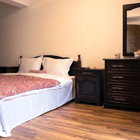 Apartament Mountain Life بوستين المظهر الخارجي الصورة